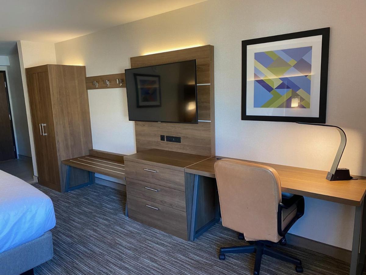 Holiday Inn Express & Suites Chatsworth By Ihg Лос-Анджелес Екстер'єр фото