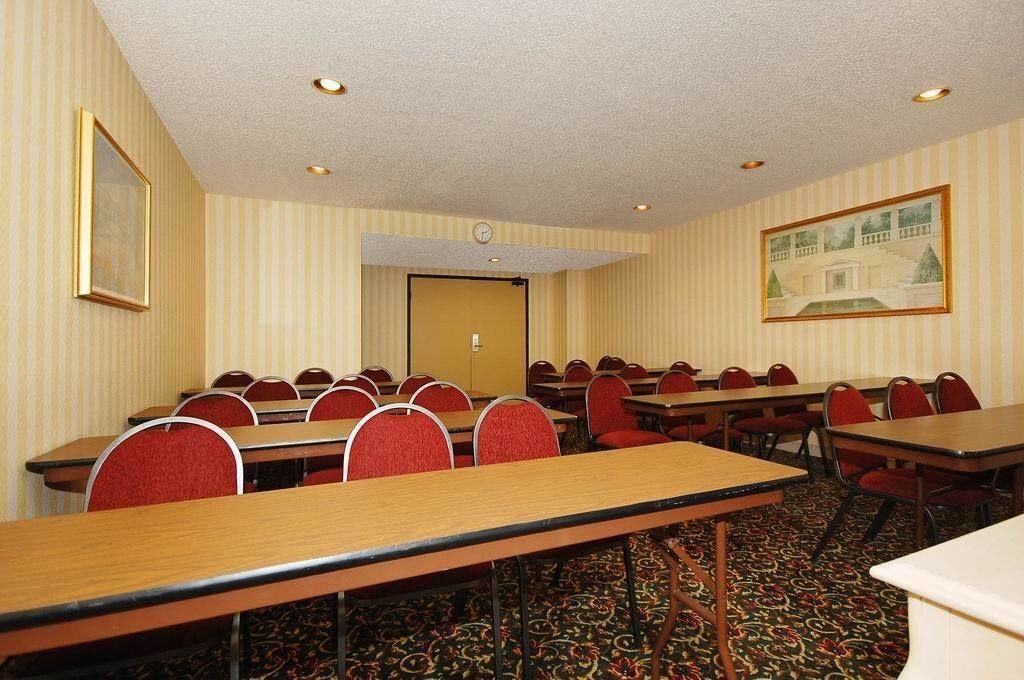 Holiday Inn Express & Suites Chatsworth By Ihg Лос-Анджелес Екстер'єр фото